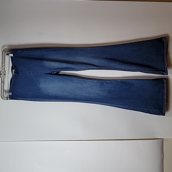 🟣C'ESTI TOI BLACK LABEL JEANS ~ FIT & FLARE HIGH-RISE JEANS - Picture 3 of 11